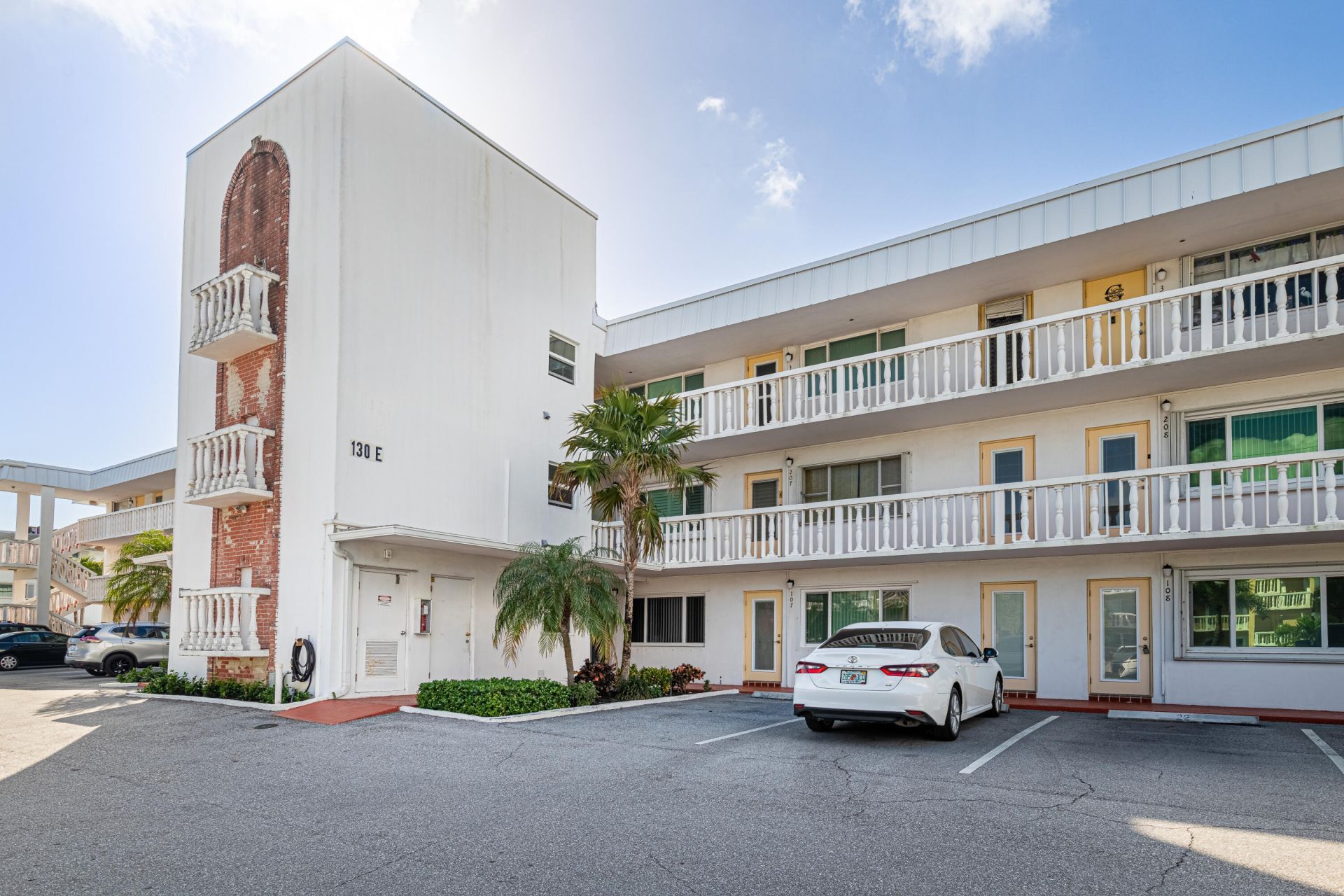 130 Doolen Court, Unit 305, North Palm Beach, FL 33408 Photo