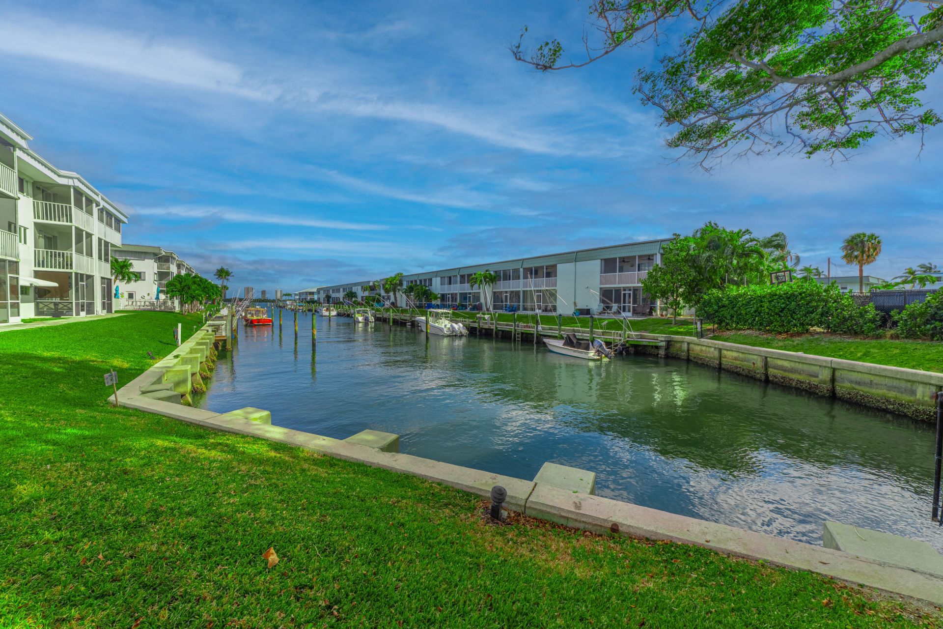 130 Doolen Court, Unit 305, North Palm Beach, FL 33408 Photo