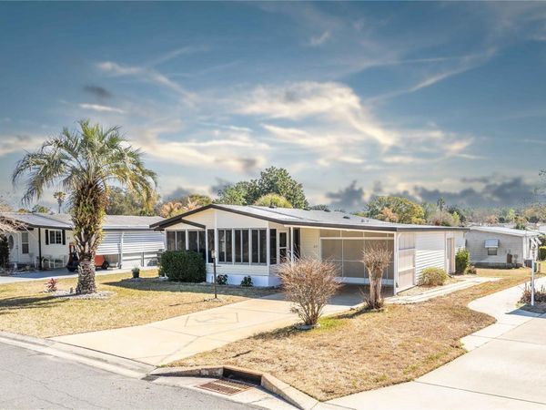 615 TRACY DRIVE, LADY LAKE, FL 32159