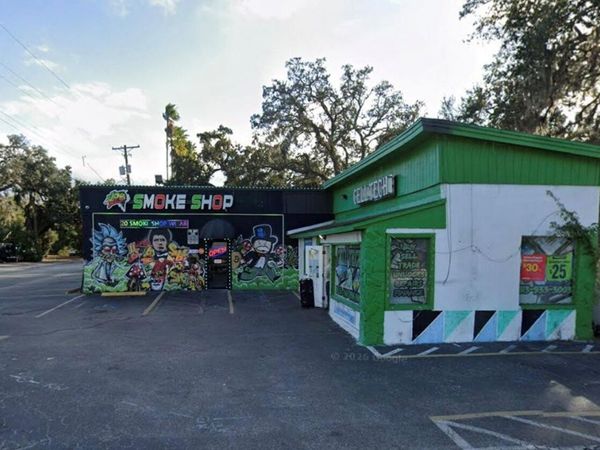 1700 W WATERS AVENUE , TAMPA, FL 33604