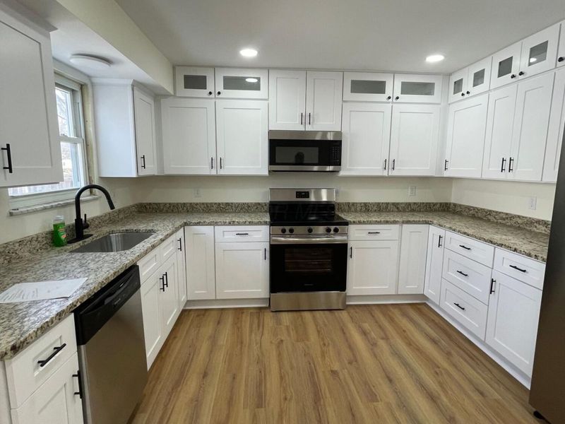 6542 Red Coach Lane , Reynoldsburg, OH 43068 Photo 2