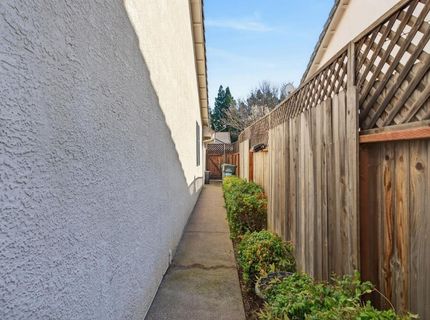 3020 Sierra Mills Ln, Sacramento, CA 95864 Photo