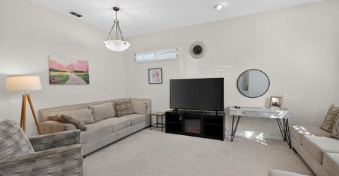 3020 Sierra Mills Ln, Sacramento, CA 95864 Photo