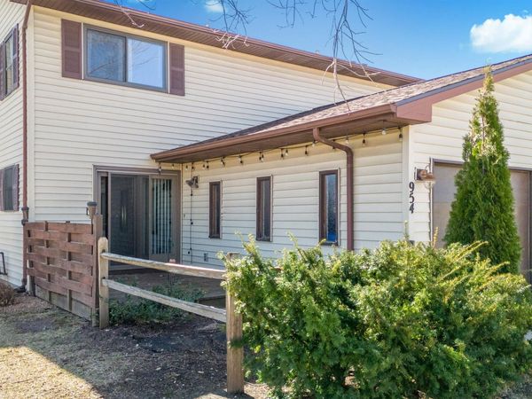 954 Hemlock Drive, Verona, WI 53593