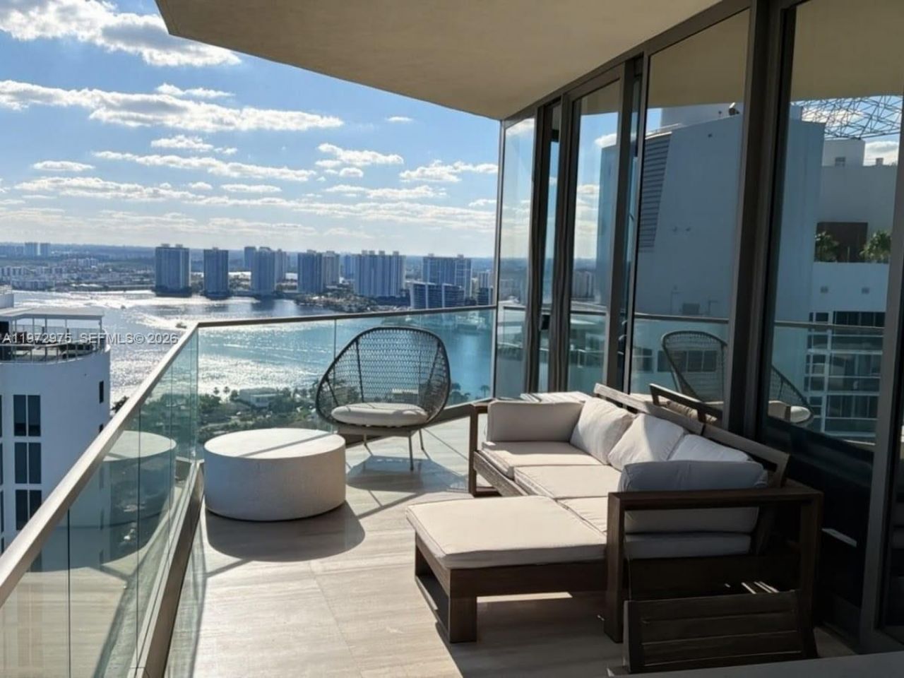 18975 Collins Ave , Unit 3004, Sunny Isles Beach, FL 33160 Photo