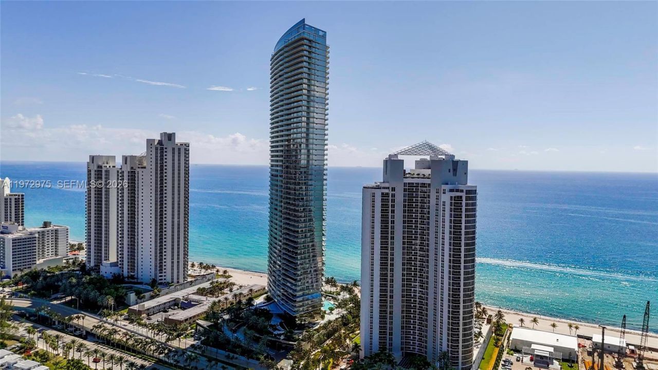 18975 Collins Ave , Unit 3004, Sunny Isles Beach, FL 33160 Photo