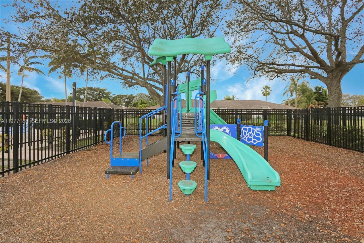 2232 SW 120th Ave , Unit ., Miramar, FL 33025 Photo