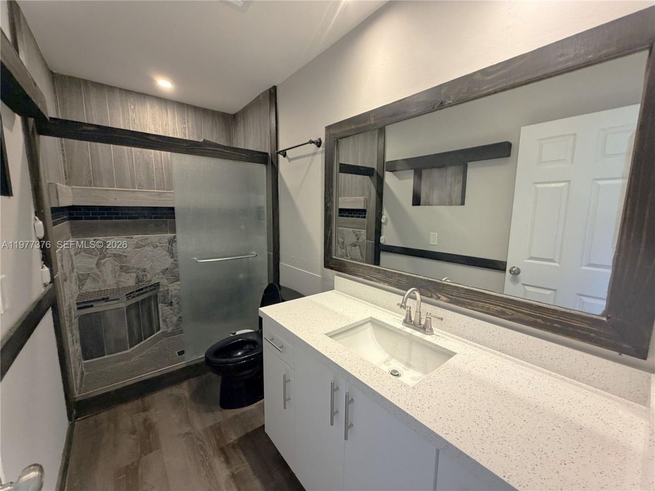 1439 Captains Walk, Unit 20-D, Fort Pierce, FL 34950 Photo