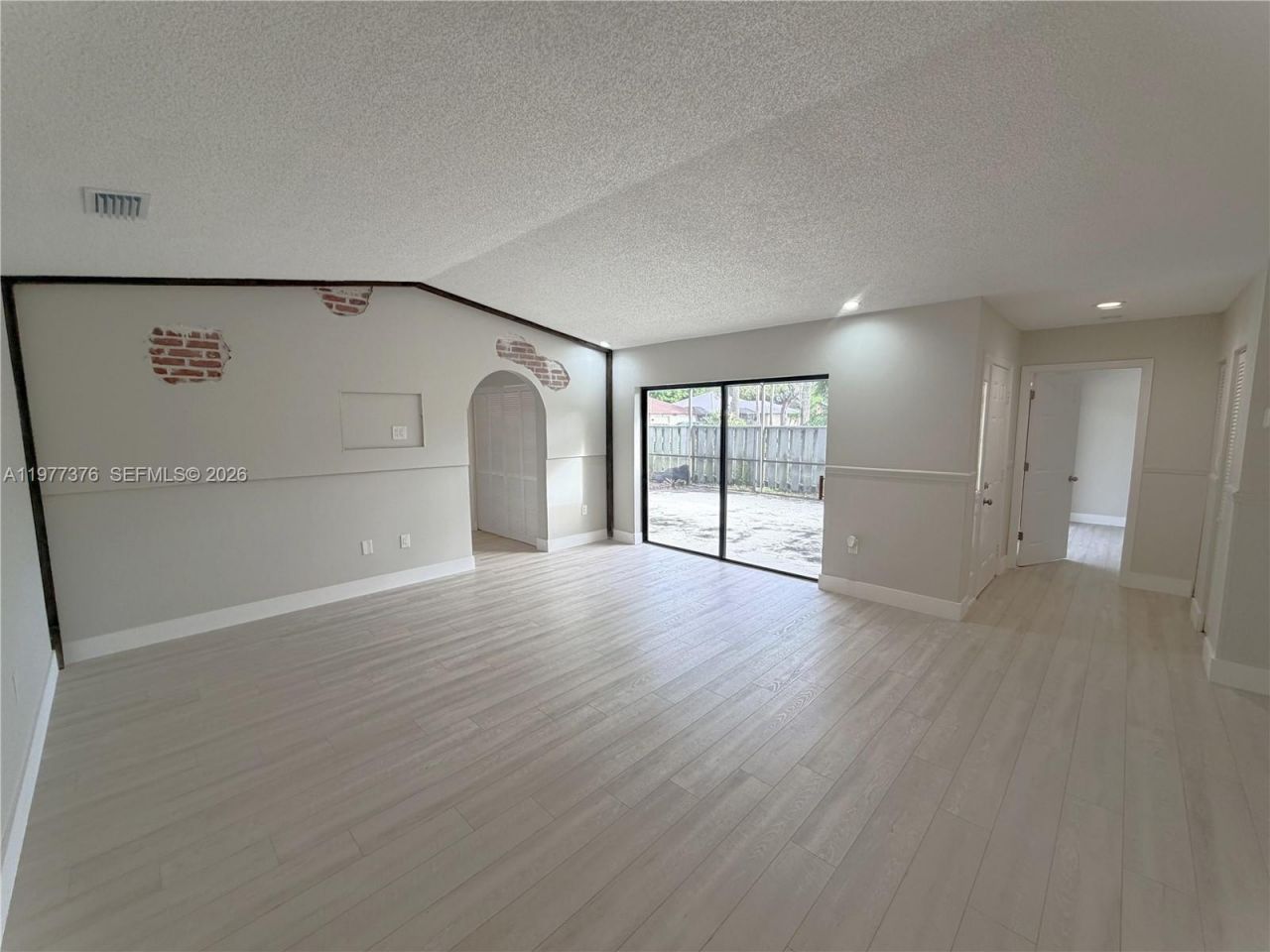 1439 Captains Walk, Unit 20-D, Fort Pierce, FL 34950 Photo