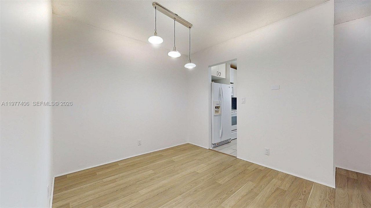 5300 Washington St , Unit D303, Hollywood, FL 33021 Photo