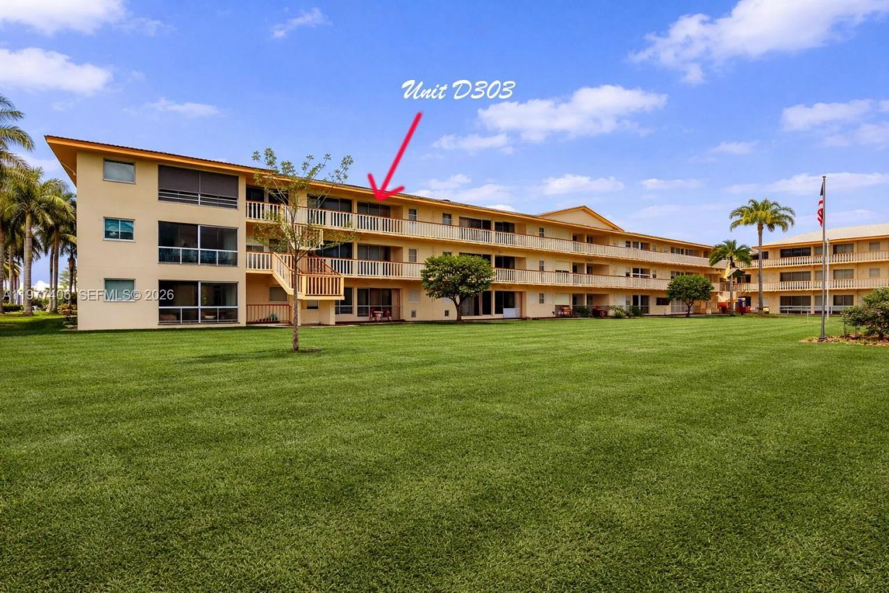 5300 Washington St, Unit D303, Hollywood, FL 33021 Photo