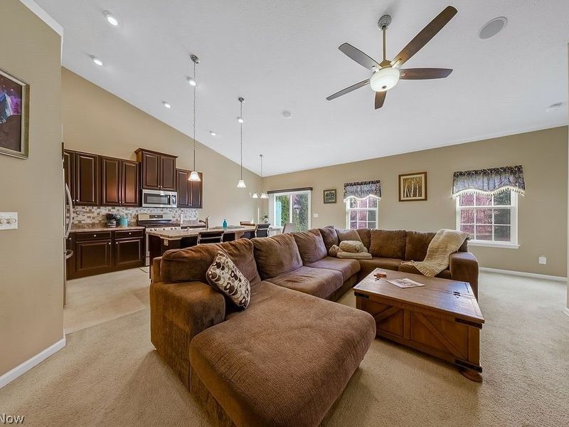 2014 S Ashwood Lane, Painesville, OH 44077 Photo 11