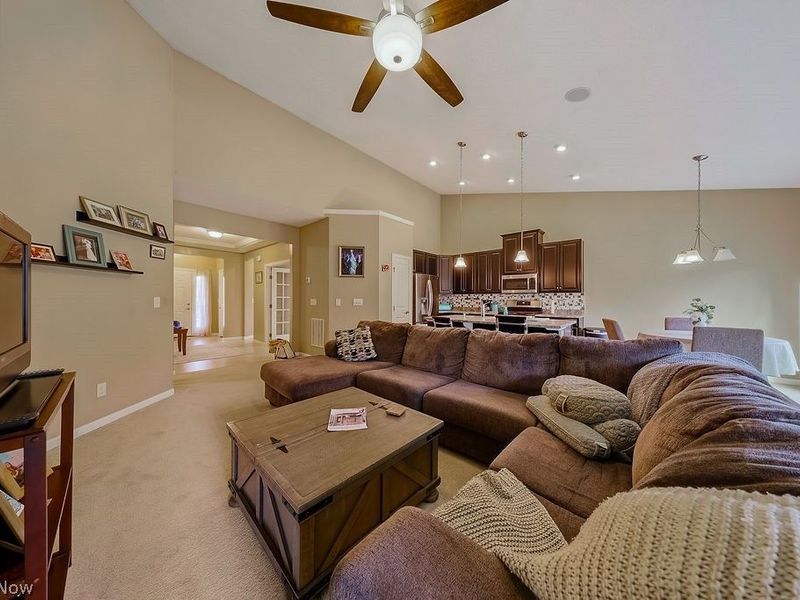 2014 S Ashwood Lane, Painesville, OH 44077 Photo 13