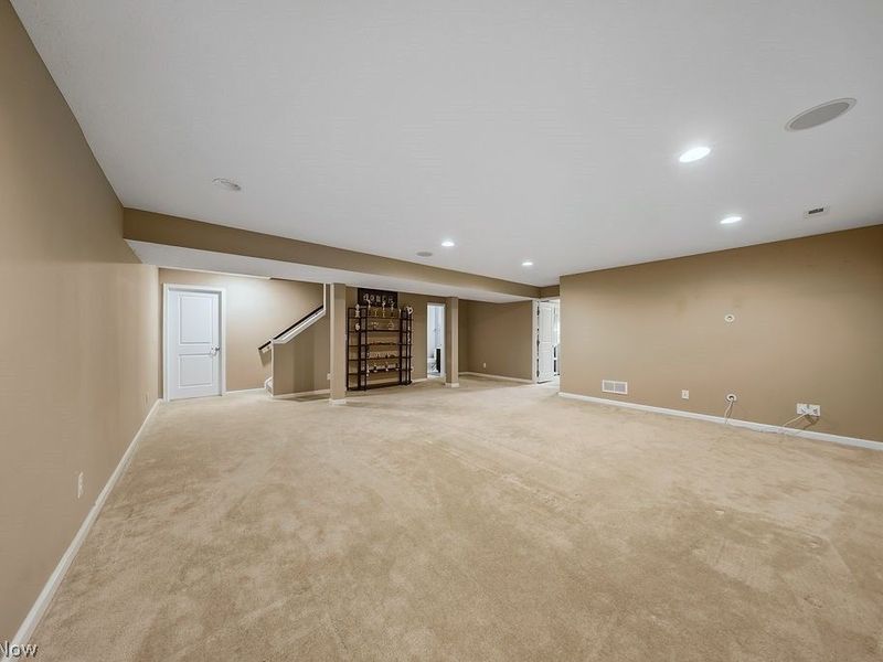 2014 S Ashwood Lane, Painesville, OH 44077 Photo 30