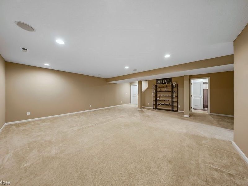 2014 S Ashwood Lane, Painesville, OH 44077 Photo 31