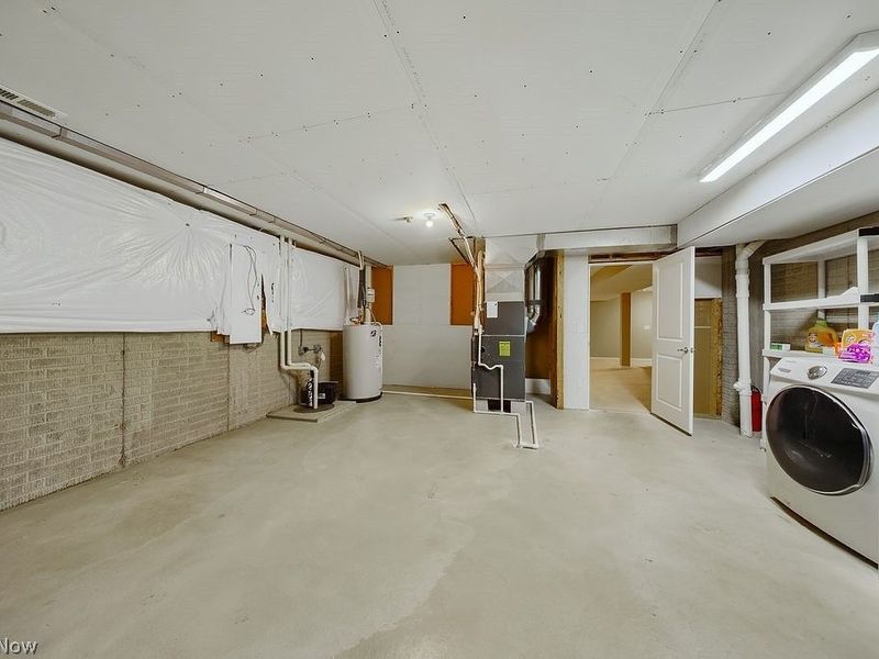 2014 S Ashwood Lane, Painesville, OH 44077 Photo 32