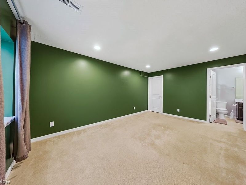 2014 S Ashwood Lane, Painesville, OH 44077 Photo 34