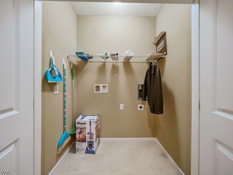 2014 S Ashwood Lane, Painesville, OH 44077 Photo 37