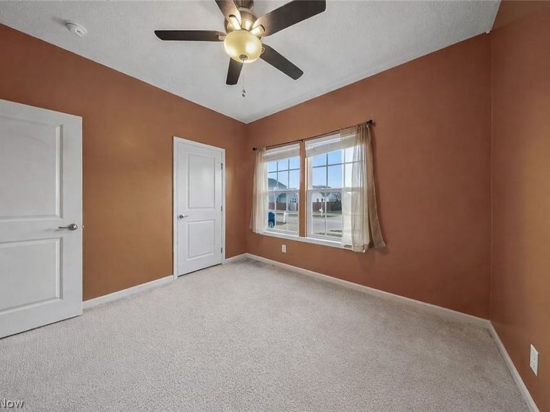 2014 S Ashwood Lane, Painesville, OH 44077 Photo 5