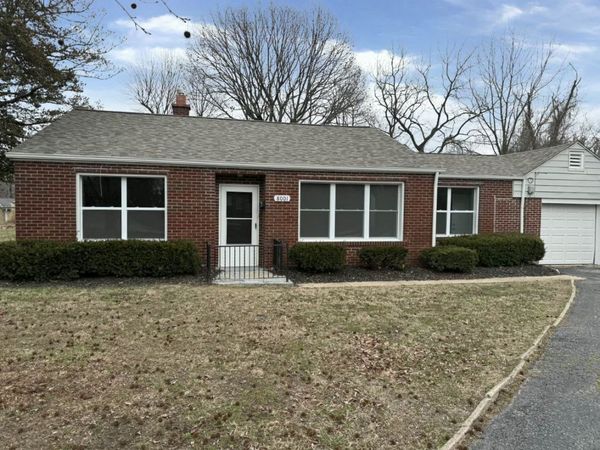 8001 W B Street , Belleville, IL 62223