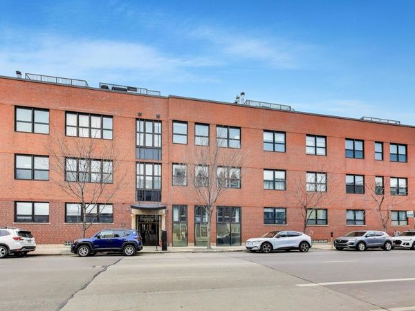 1728 N DAMEN Avenue, Unit 310, Chicago, IL 60647
