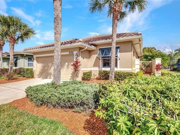 9359 Trieste DR, FORT MYERS, FL 33913