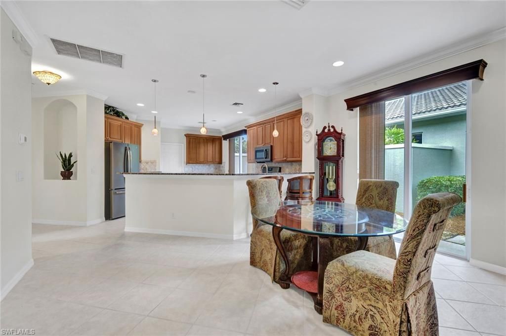 9359 Trieste Dr, Fort Myers, FL 33913 Photo