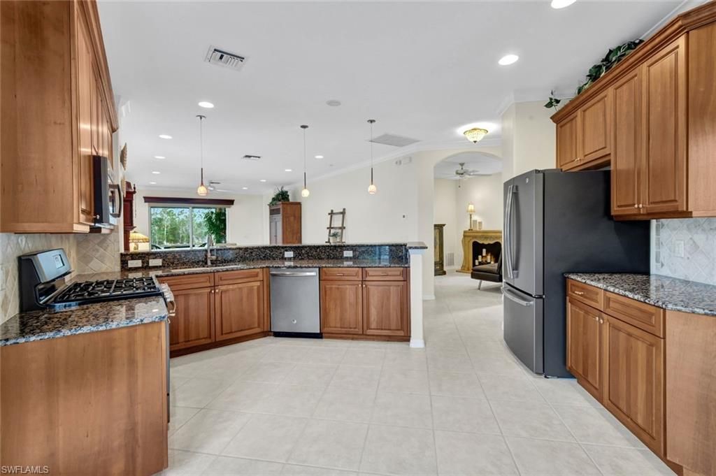 9359 Trieste Dr, Fort Myers, FL 33913 Photo