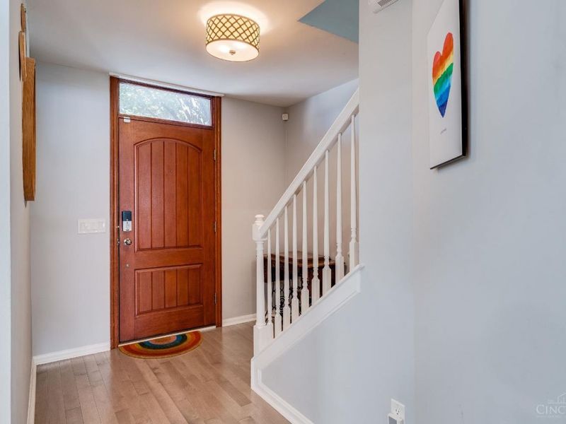 928 Mound Street, Cincinnati, OH 45203 Photo 4