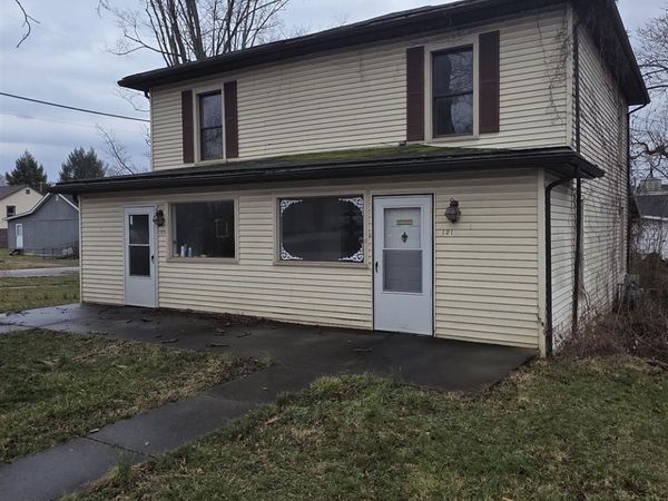 121 & 123 4th Avenue, Saint Albans, WV 25177