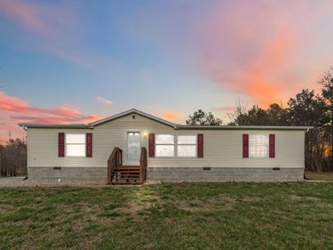 392 Upper Raccoon Creek Road, London, KY 40741