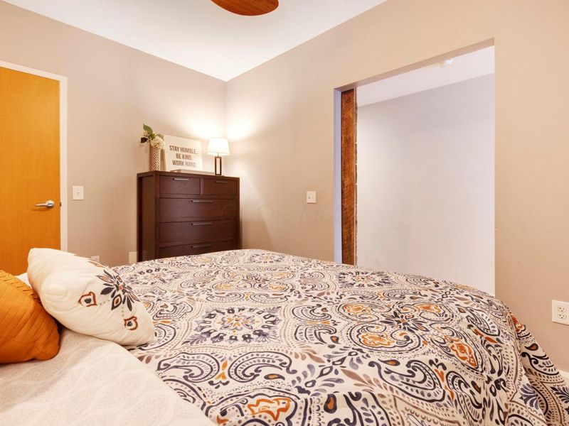 100 E Gay Street, Unit 303, Columbus, OH 43215 Photo 18