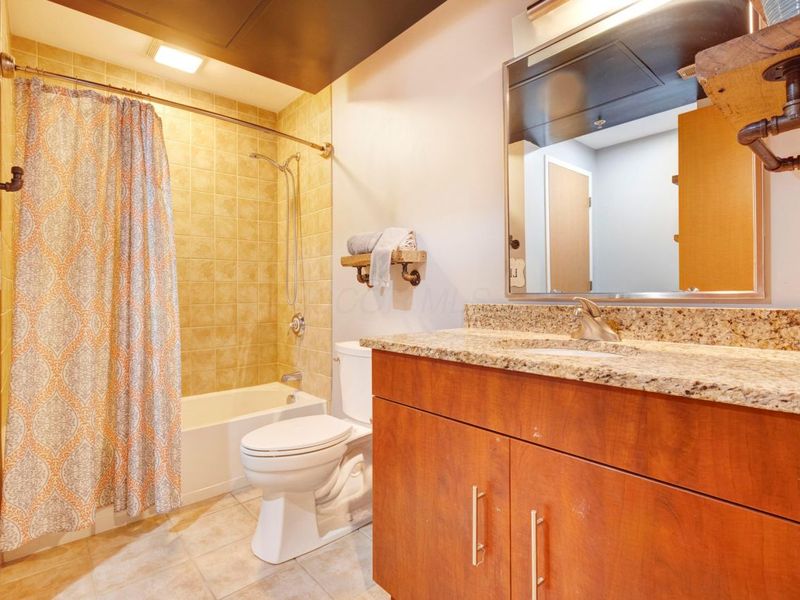 100 E Gay Street, Unit 303, Columbus, OH 43215 Photo 19