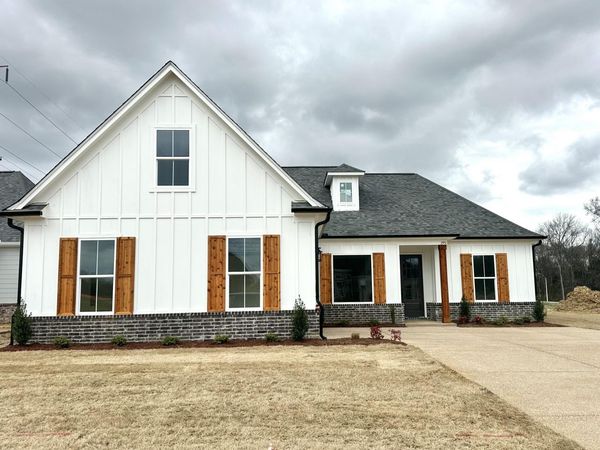 2951 Eden Lane, Nesbit, MS 38651