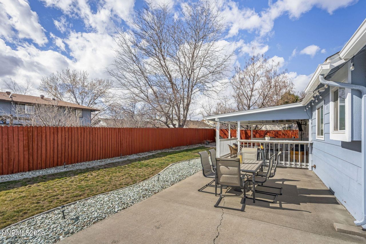 2227 Valencia Way, Sparks, NV 89434 Photo