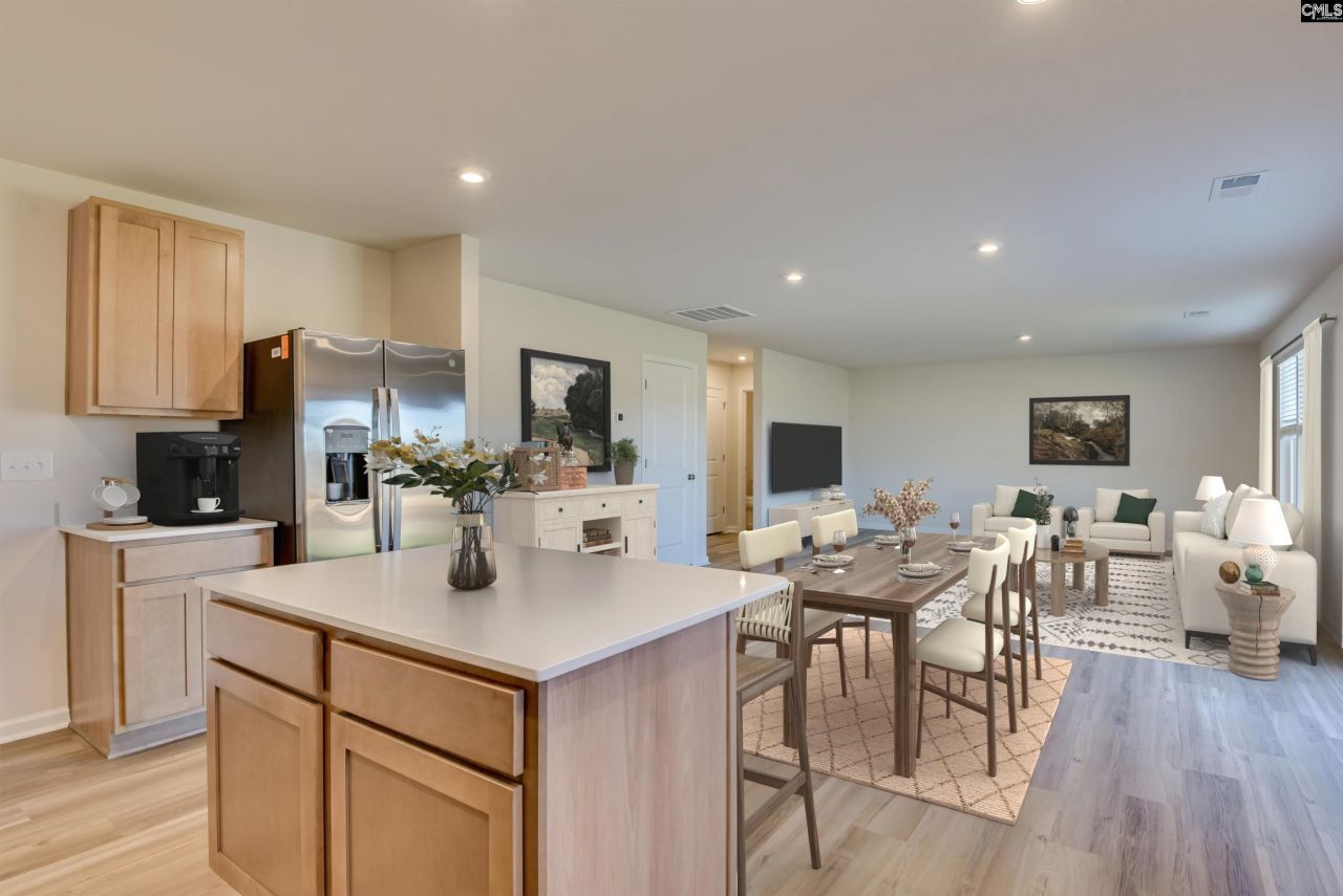 156 Kingfield Drive Photo 32