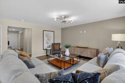 156 Kingfield Drive photo 4