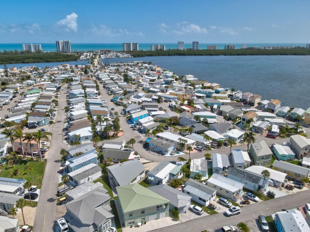 976 Nettles Boulevard, Jensen Beach, FL 34957 Photo