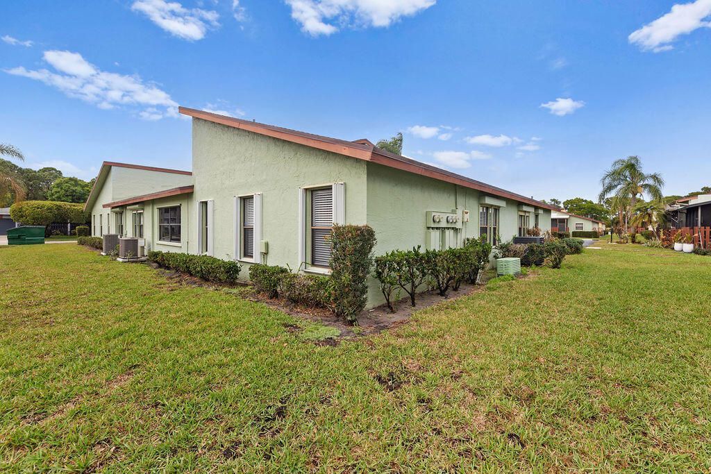 1740 W Sanderling Lane, Unit 1, Fort Pierce, FL 34982 Photo