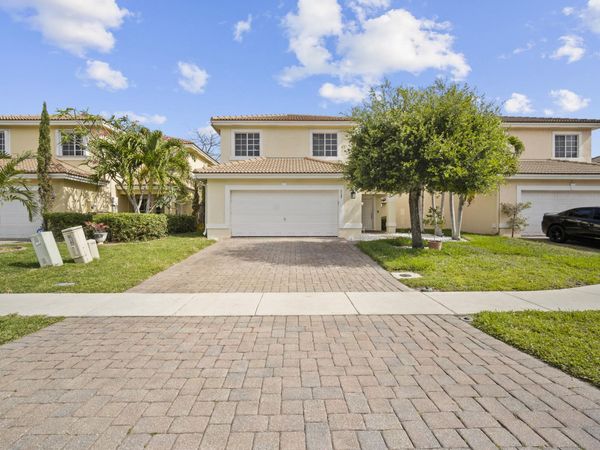 6427 Adriatic Way, Greenacres, FL 33413