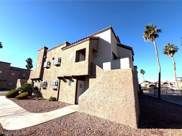 2967 Juniper Hills Boulevard , Unit 203, Las Vegas, NV 89142