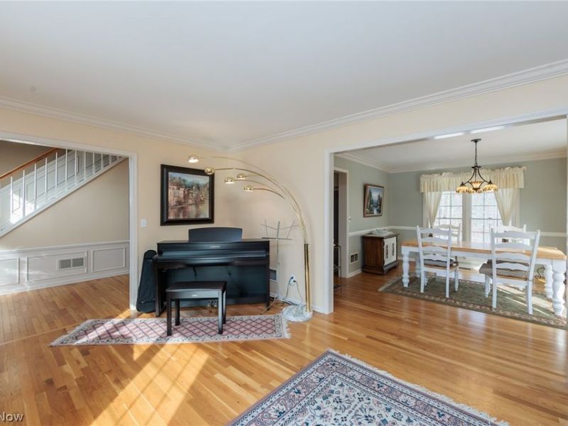 19475 Cavendish Court, North Royalton, OH 44133 Photo 7