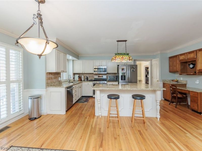 19475 Cavendish Court, North Royalton, OH 44133 Photo 8