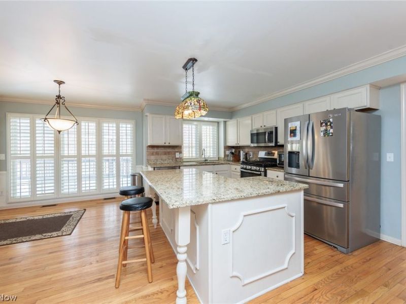 19475 Cavendish Court, North Royalton, OH 44133 Photo 9