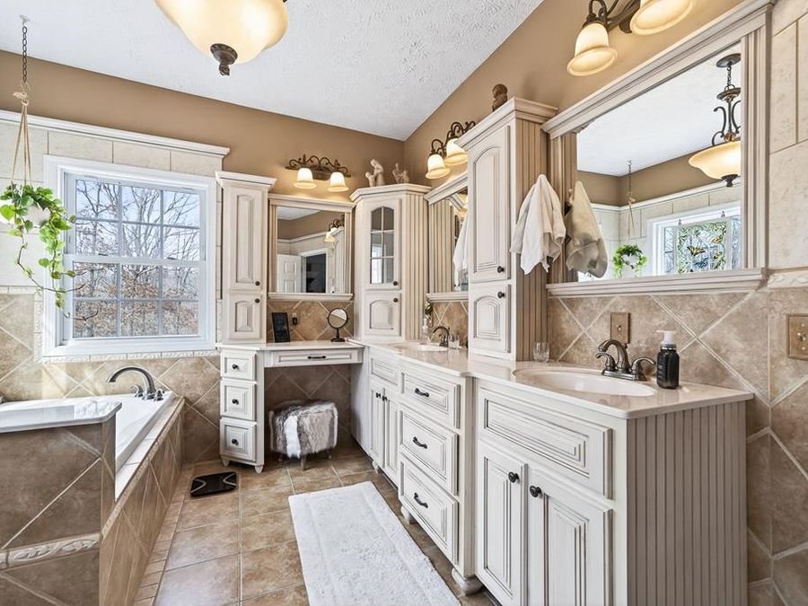 Property Image 63