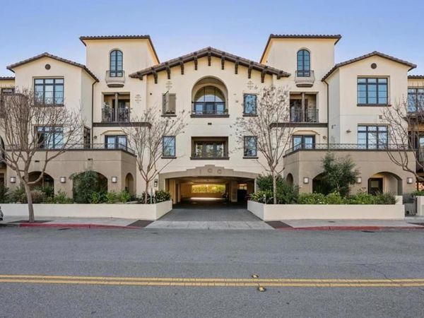100 1st Street , Unit 307, Los Altos, CA 94022