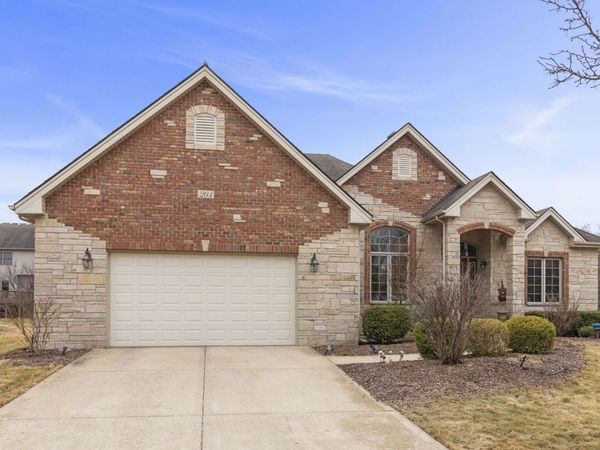 204 Amherst Circle , Oswego, IL 60543