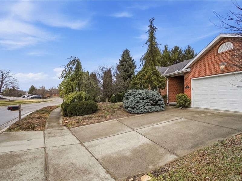 935 Deis Drive, Fairfield, OH 45014 Photo 4