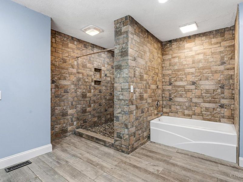 4141 Sweeney Lane, Washington Township, OH 45133 Photo 17