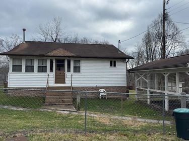 477 Abney Road, COAL CITY, WV 25831